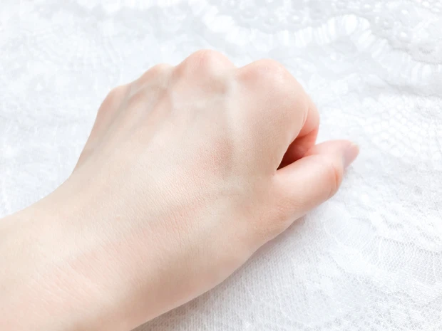2020.9.1発売【アスタリフト】 あなたはパウダー派??リキッド派??潤い続くファンデーション。_8