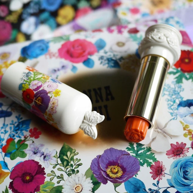 【限定】夏にぴったり♡アナスイのティントリップがパケもカラーも可愛すぎ!