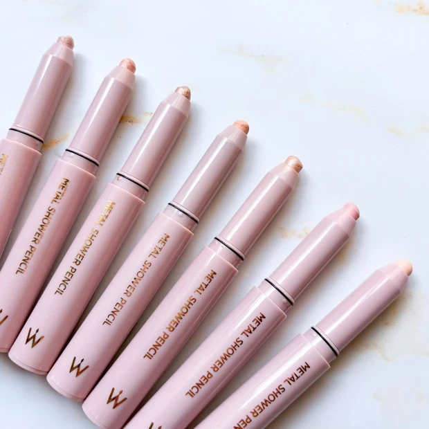ウォンジョンヨ メタルシャワーペンシル 涙袋ライナー