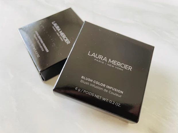 夏はツヤ肌!【ローラメルシエ】のアイテム達で濡れたようなツヤ感を演出してメイクをより一層楽しみませんか?_10_1