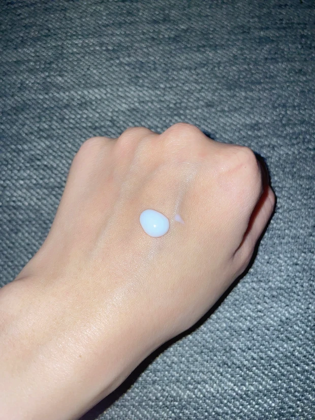 【乾燥対策には導入美容液】知ってる？今話題の成分配合のアテニア「プライマーショット」_3_1