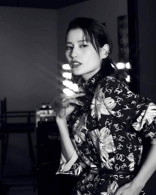 「ルージュ アリュール ヴェルヴェット ニュイ ブランシュ/眠らない夜」橋本愛さん②