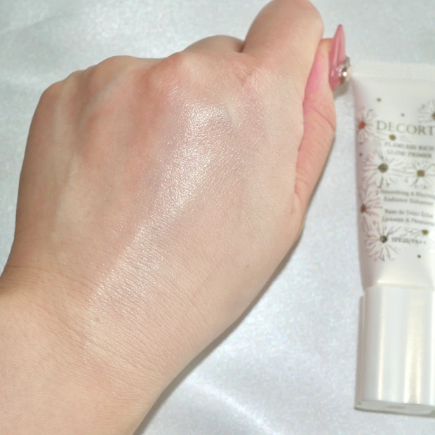 コスメデコルテ クリスマスコフレ 2024 フローレススキン グロウライザー WHITE BLISS