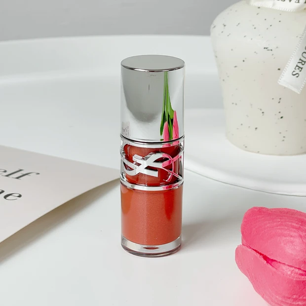 イヴサンローラン限定 ラブシャインオイルグロスとは