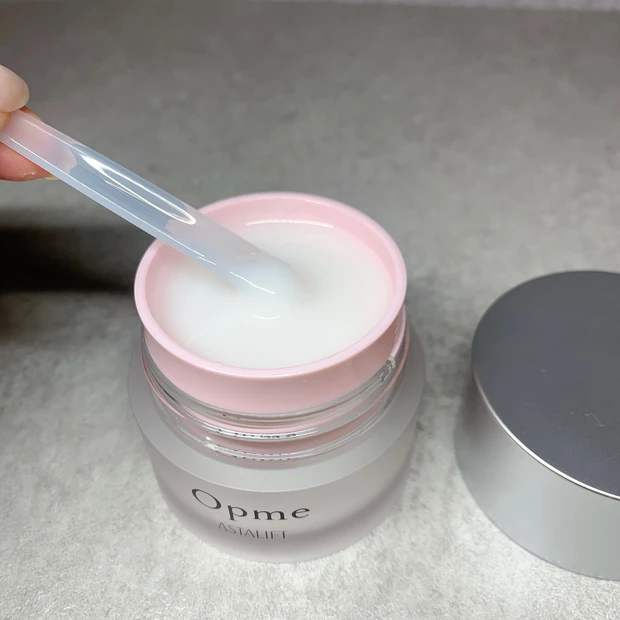 忙しい朝はオールインワン時短ケアで完了！コラーゲンたっぷり高保湿ジェル【アスタリフト オプミー】_3