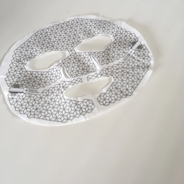 ずっと使ってみたかった!韓国発の微小電流マスク『フランツ デュアルフェイスマスク ジェット』これリピ買い決定です!_5