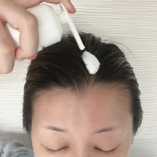 【8/10発売！】肌のくすみや頭皮のコリ、疲労感を感じたら頭皮ケア！炭酸泡の『ines アクア チャージ ムース』【ヘアケア新作】_3