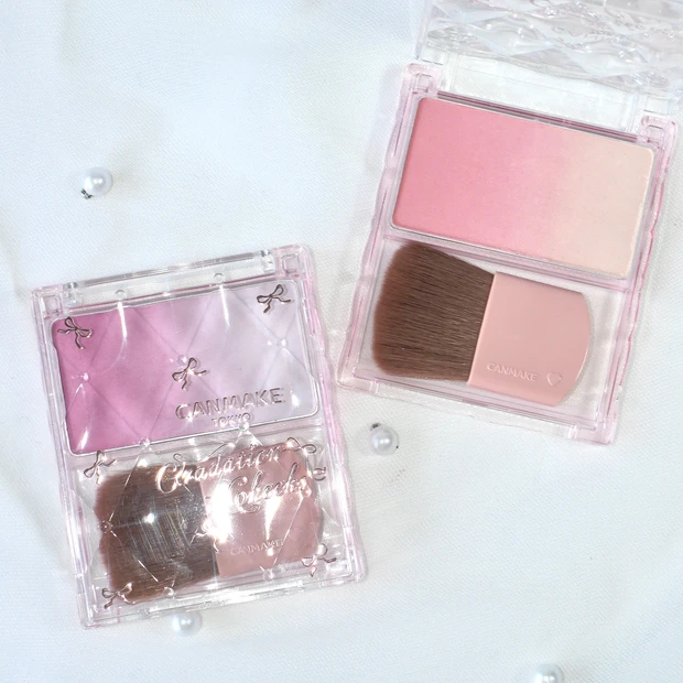 キャンメイク CANMAKE グラデーションチークス イエベ ブルベ