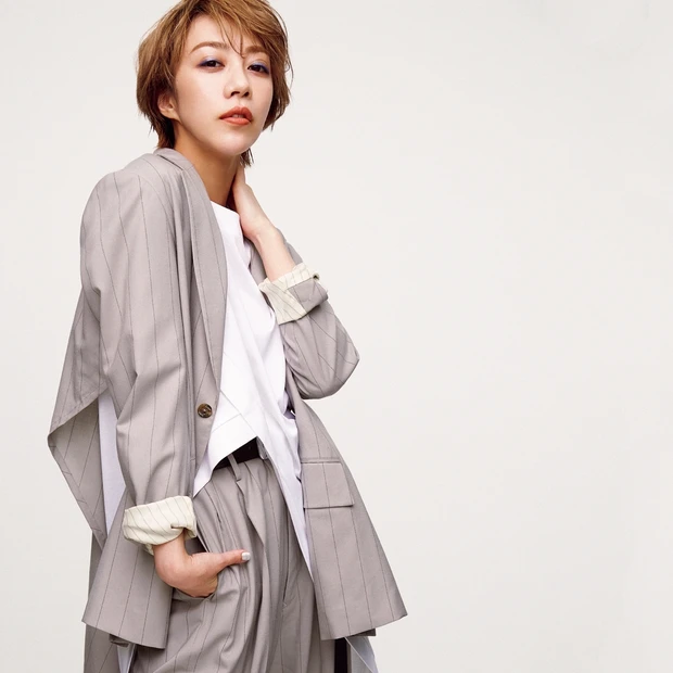 宝塚時代から大のメイク好き！ 美弥るりかさんがこの夏したいマニッシュメイ…