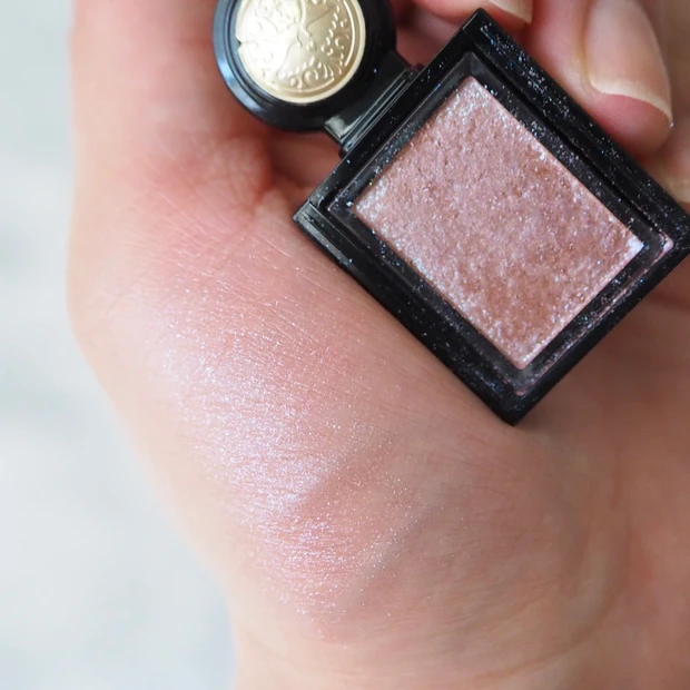 マジョリカマジョルカ(MAJOLICA MAJORCA)シャドーカスタマイズ(フローティング)BL225 冷凍ベリー