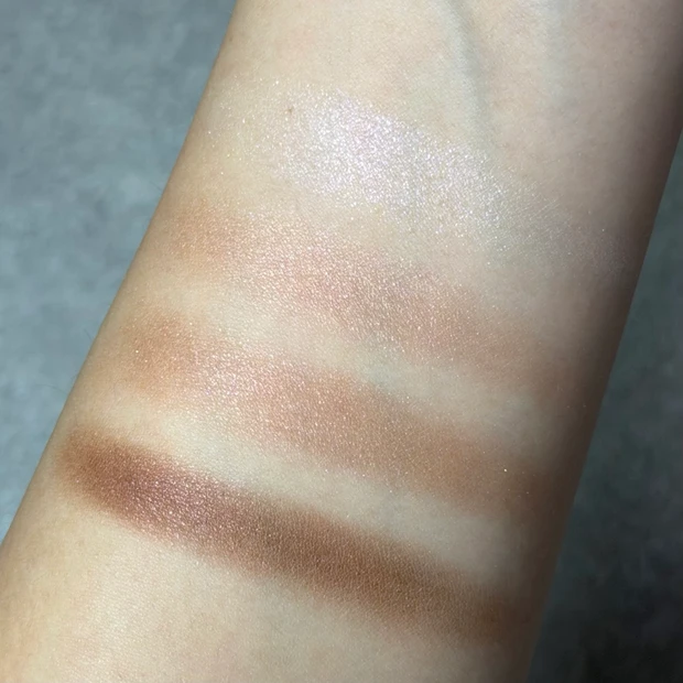 exceL（エクセル） スキニーリッチシャドウ SR10 ピオニーブラウン スウォッチ