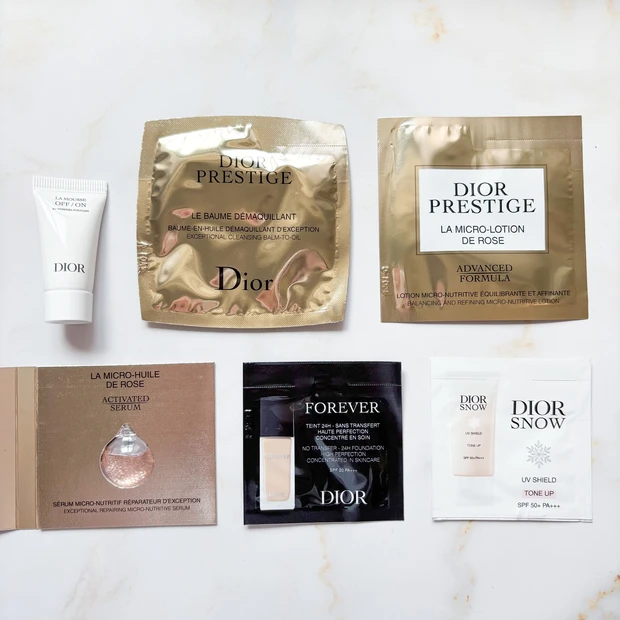 ディオール　ギフト　ボックス　値段