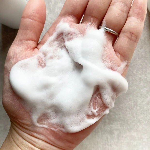 SHIRORU クリスタルホイップ（炭酸泡洗顔）