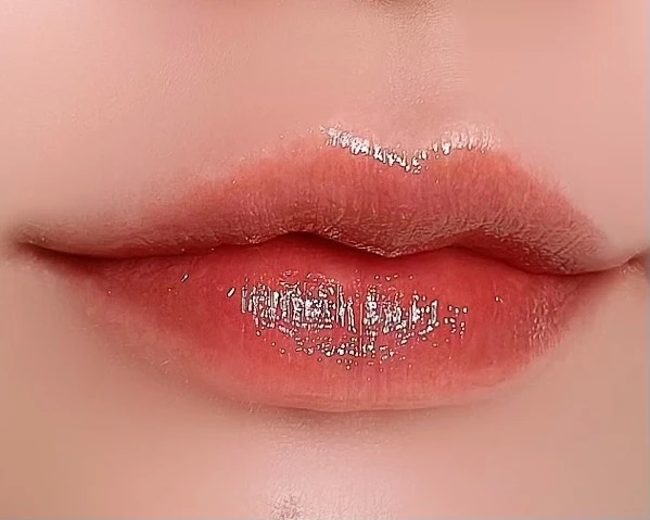 hince ムードインハンサーウォーターリキッドグロウ 02 BORDERLESS(ボーダーレス)