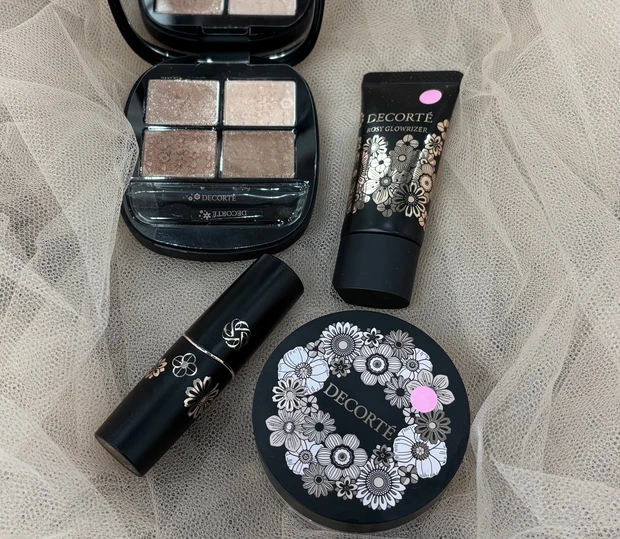 【2025年クリスマスコフレ】イエベ春イメコンが気になった!_2