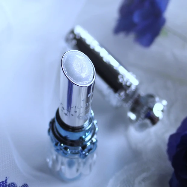 「ジルスチュアート サムシングピュアブルー マイリップス」