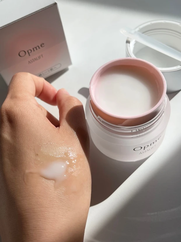 アスタリフト　オプミー　astalift opme