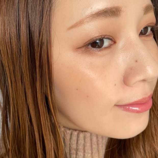 【ヒンス トゥルーディメンションレイヤリングチーク L001 アリュールインザエアー】大人気の韓国コスメ〝hince(ヒンス)〟の新作コスメをスウォッチ!_5_1