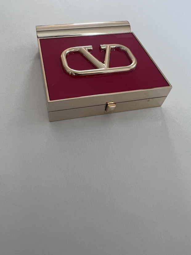 《完売色多数！》この秋注目の万能コスメ💄新作リップ＆チークでメイクしたら盛れた♡【ヴァレンティノビューティ】_5_2