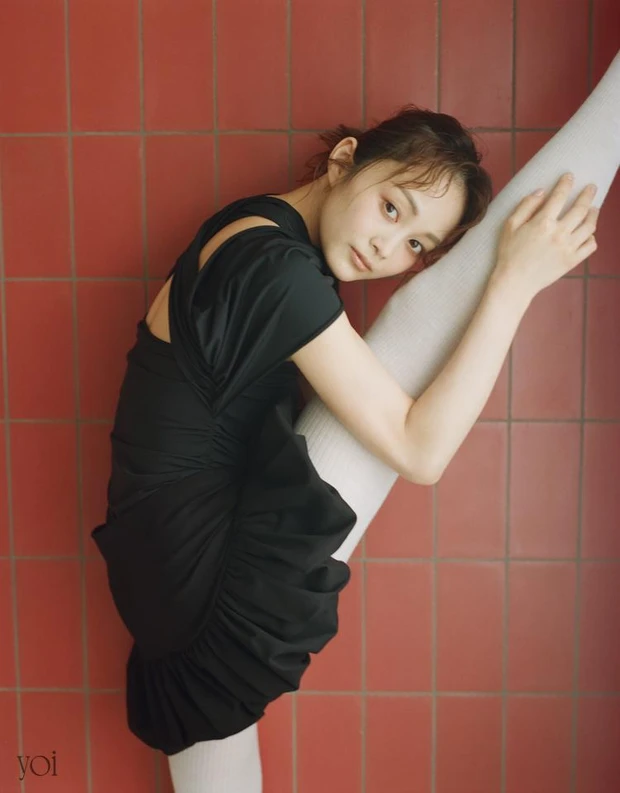 舞空瞳 宝塚歌劇団 星組 娘役トップ インタビュー ポートレイト