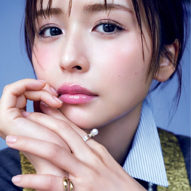 【長濱ねるさん】最新トレンド「coldgirl(コールドガール)メイク」…