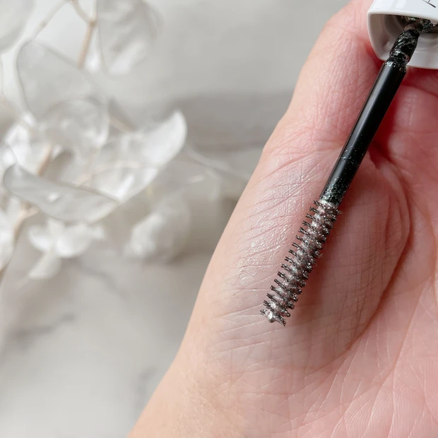 アディクション ザ スパークル マスカラ 101 Shelly Dust