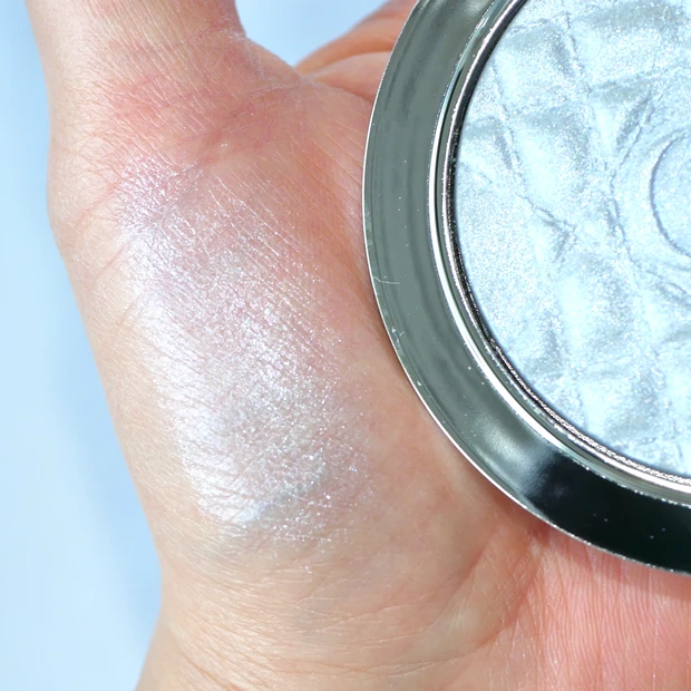 ディオール ハイライト グロウルミナイザー ブルーストロボ スウォッチ