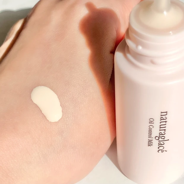 《本日発売》ナチュラグラッセ春コスメ！大人可愛いくすみパステルのアイパレット＆優秀下地。_2