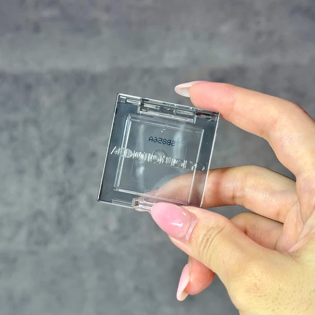 アディクション ザ シングル アイシャドウ 別売りケース