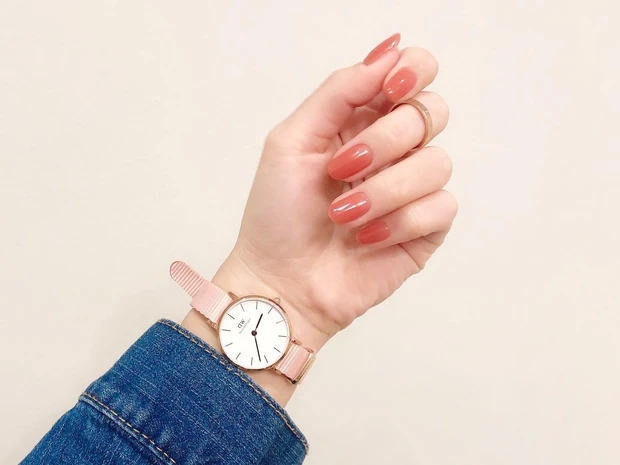 【インスタ保存数5000超！おすすめネイルデザイン6選✨】_4