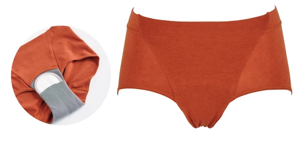 分離型吸水サニタリーショーツ スタンダード ¥3080、吸水パッド ¥1320／ayame（タカギ）