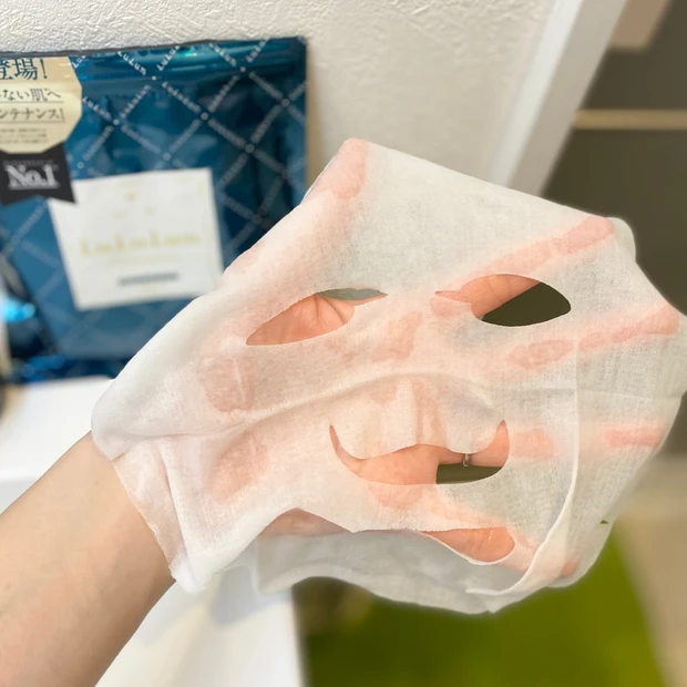 〈ルルルン〉化粧水は「塗る」より「貼る」方法で効率的に。_2_1