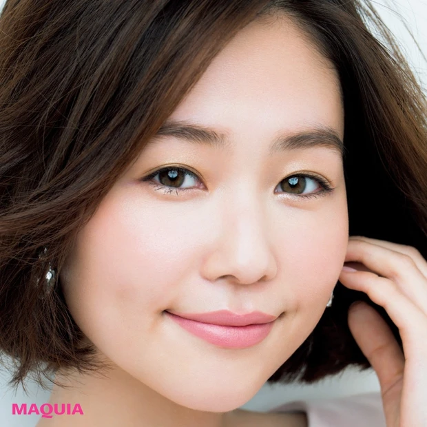 幅狭二重さんに 似合うアイパレット