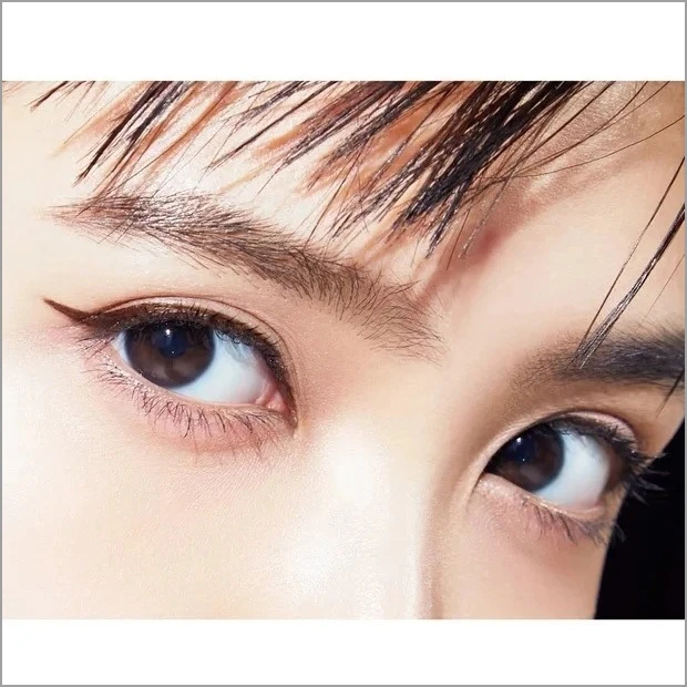 アイラインの引き方