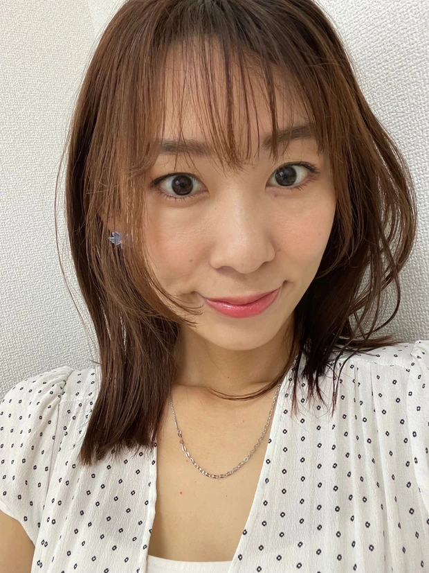 AUBE オーブ　タイムレスカラーリップ