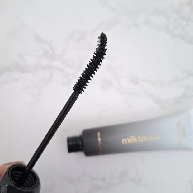 アイコニックフィルムマスカラのブラシ