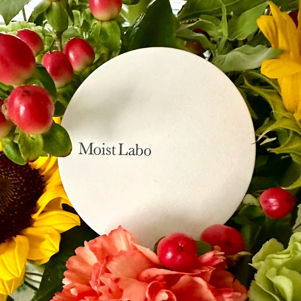 パウダレスフィット ファンデーション