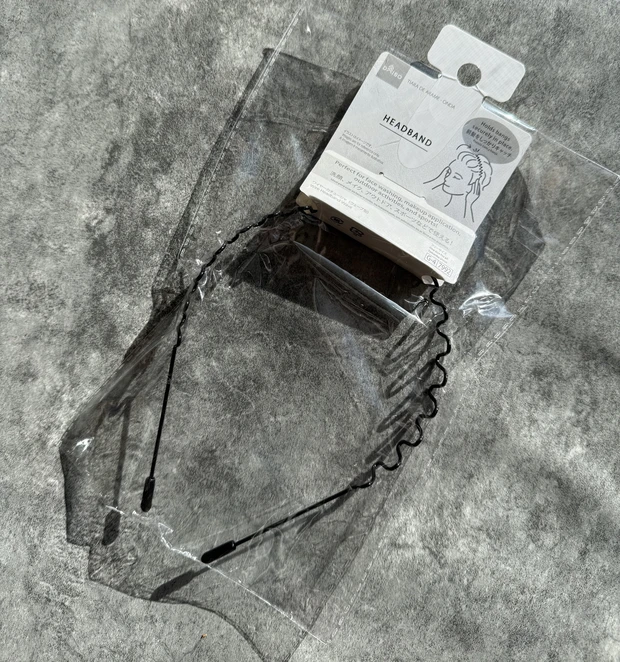 ダイソー　HEAD BAND