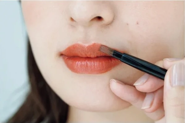 オレンジメイク やり方 リップ