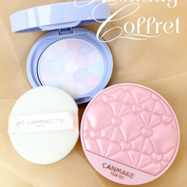 キャンメイクのホリデーはフィニッシュパウダー2種が登場！ 限定パケも注目【クリスマスコフレ2025】