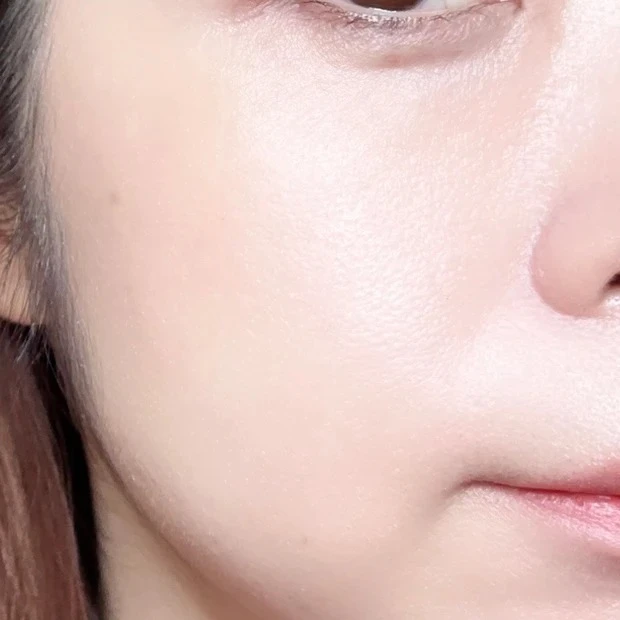 ペールフィットUVトーンアップ 01 ピーチアイボリー