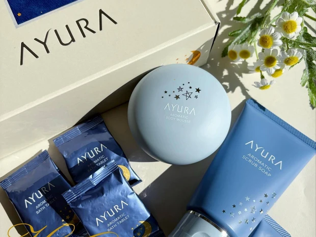 【クリスマスコフレ2025】アユーラ（AYURA）からナイトケア4点セットのホリデー限定品が発売中！