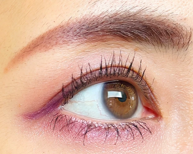 RMK　ホリデーコレクション　クリスマスコフレ　ピンクメイク　ピンクアイシャドウ　デパコス