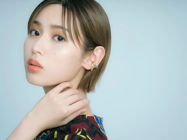 【春新色メイク】女優・白石 聖さんが挑戦! SUQQUの新色アイパレでリラックス&モード顔に_7