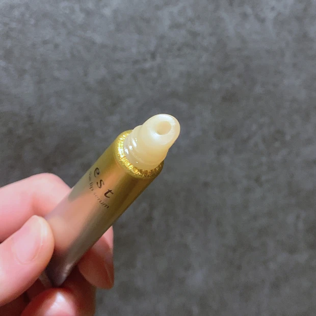 ザ リップセラム/エスト