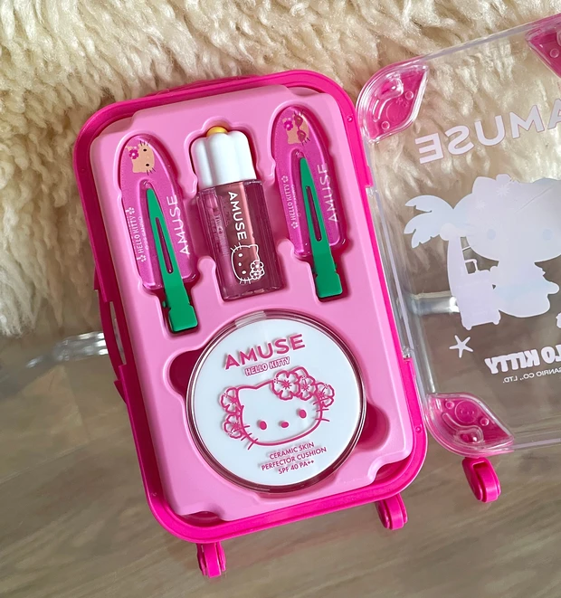 AMUSE、サンリオコラボ、韓国コスメ