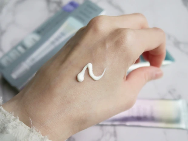 D-UVシールド トーンアップ