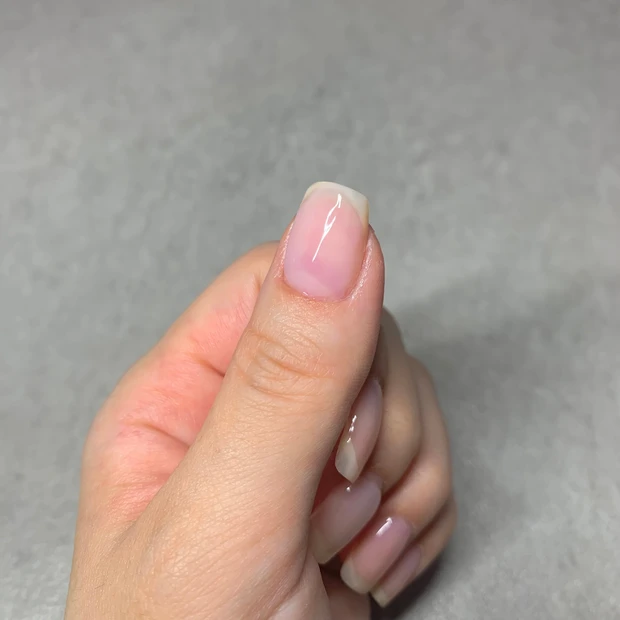シンプルネイル 万人受けネイル 透け感ピンクネイル
