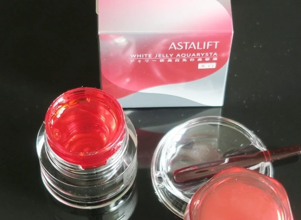 アスタリフト ホワイト ジェリー アクアリスタ使用