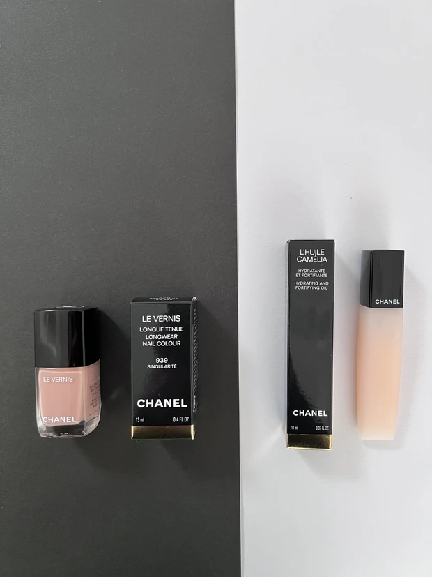 CHANELユイルアオングル、ネイルヴェル二